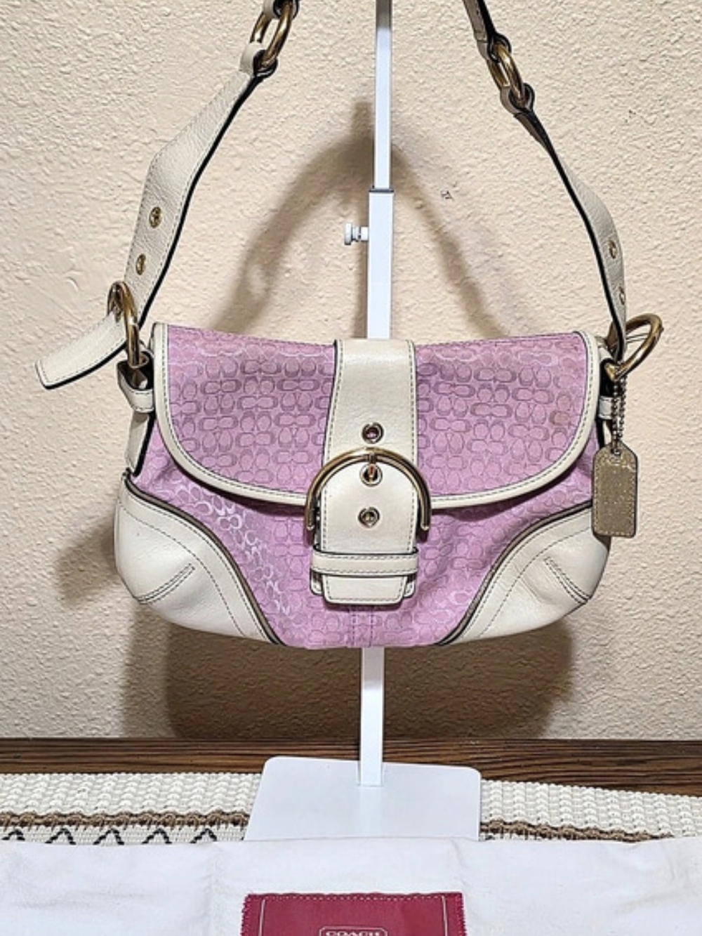 Coach Soho Signature Buckle Flap Shoulder Bag Pink & White